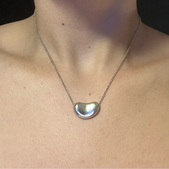 Vintage, authentic Tiffany’s Elsa Peretti Bean necklace. - Picture 7 of 7